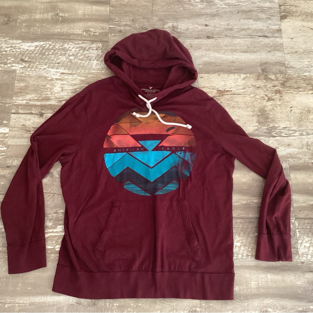 AMERICAN EAGLE Mountain Lake Maroon Hoodie Adult Large